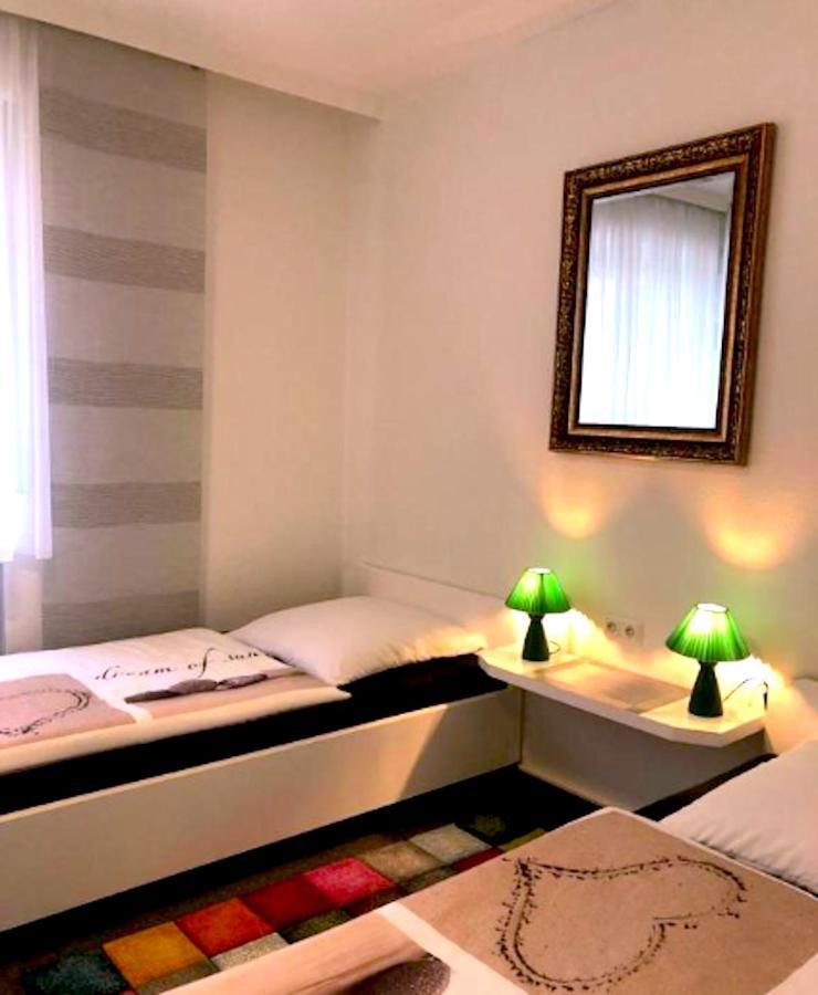 Hotel Uthoff Bissendorf Bagian luar foto